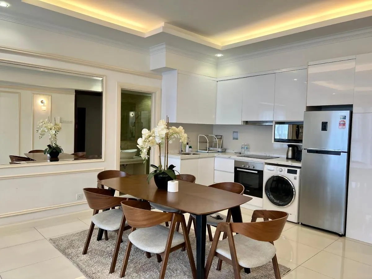 Regalia Luxury Homes By Infinity Pool Kuala Lumpur 0*,  Malajsie