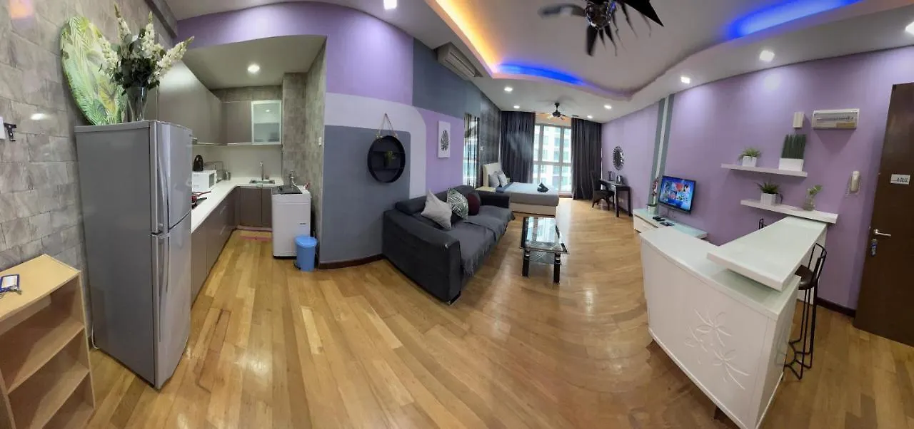 Regalia Luxury Homes By Infinity Pool Kuala Lumpur 0*,