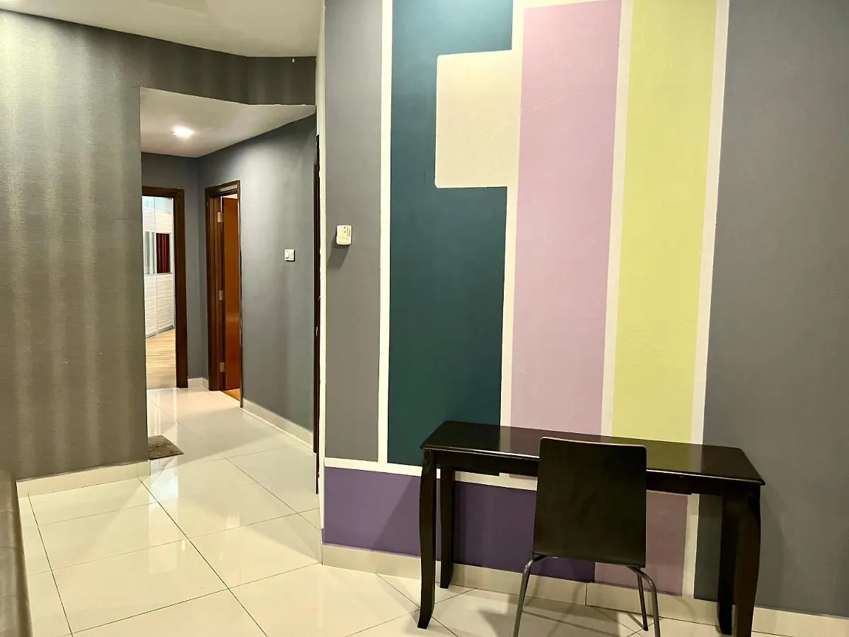 Regalia Luxury Homes By Infinity Pool Kuala Lumpur Malaysia