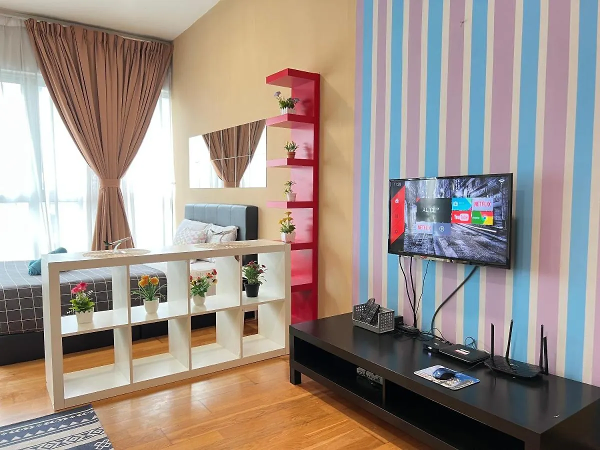Regalia Luxury Homes By Infinity Pool Kuala Lumpur Apartment